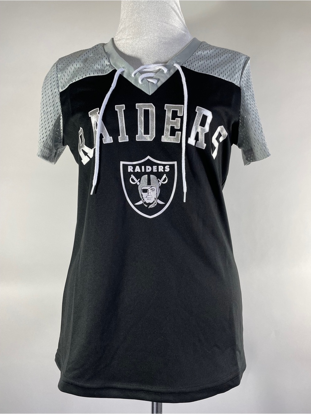 NFL Team Apparel Las Vegas Raiders Lace-Up Jersey Top Women’s Sz S Football Tee